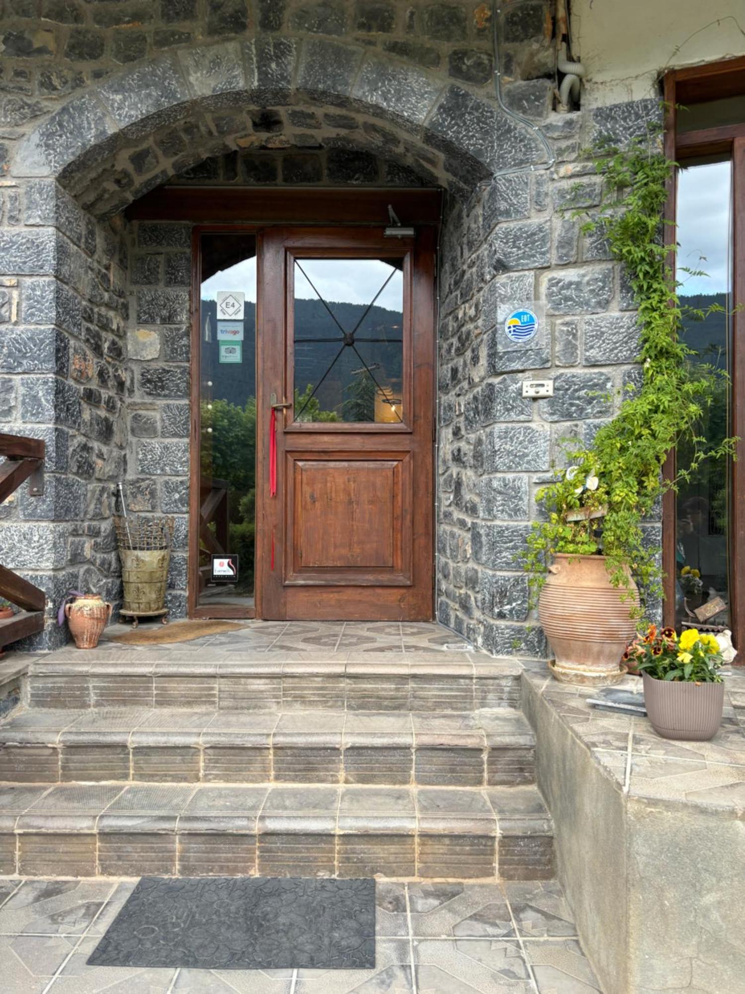 Guesthouse Sinoi Vytina Exterior foto